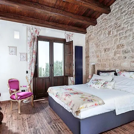 Villa Contrada Casazza - Gruppilli Sleeps 6 Pool Rosolini