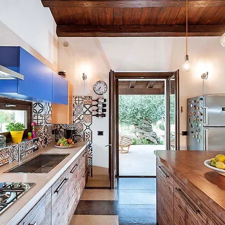 Villa Contrada Casazza - Gruppilli Sleeps 6 Pool *