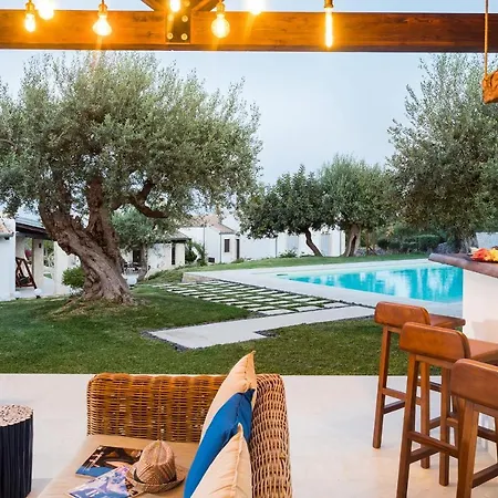 Contrada Casazza - Gruppilli Sleeps 6 Pool Villa Rosolini